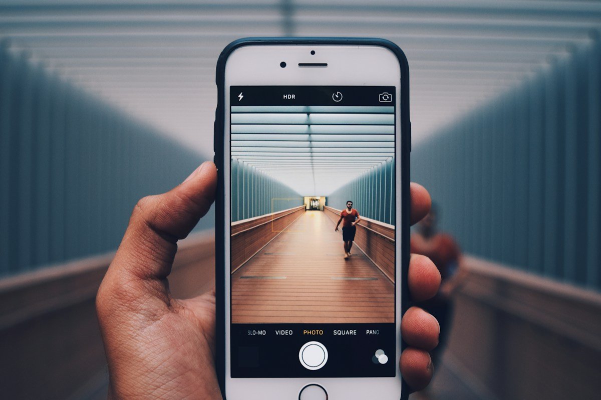 Best Budget Smartphones Under $200 in 2026 — Unlocked Value Picks